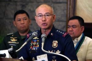 Albayalde OKs reshuffle of 5 key officials .